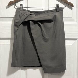 Aritzia Babaton Jethro Grey Faux Wrap Mini Skirt in Grey Size 00